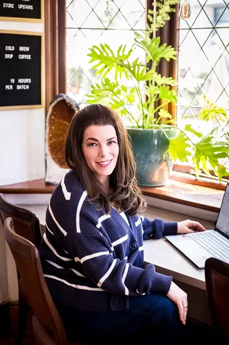 Meet Em Elle Consulting